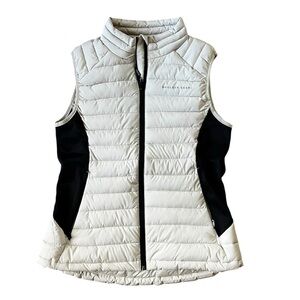 Boulder Gear Cream and Black Puffer Vest
